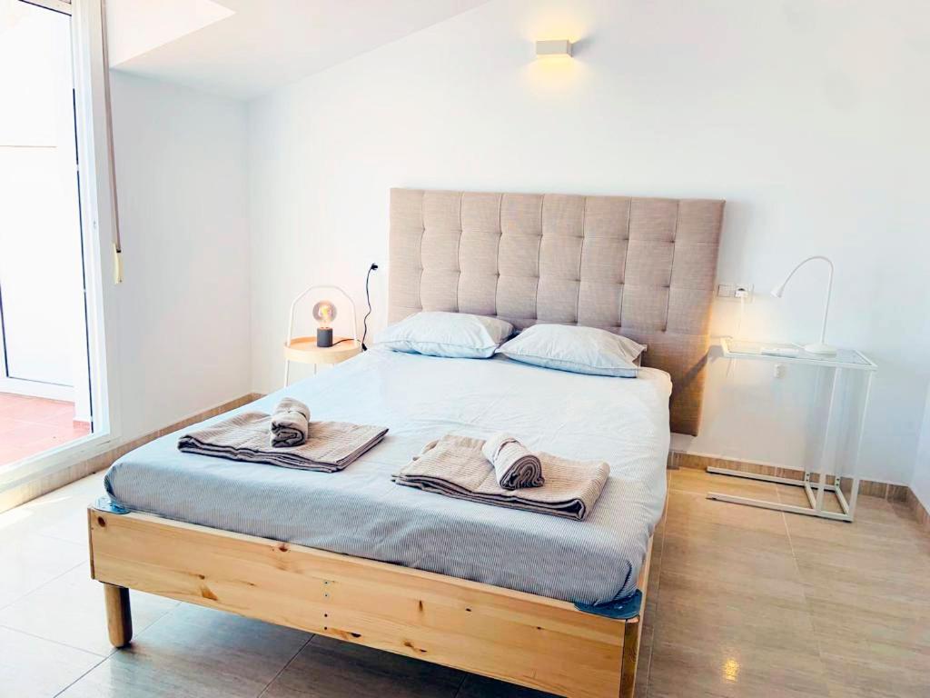 Апартаменты Atico Duplex Centro Фуэнхирола Экстерьер фото