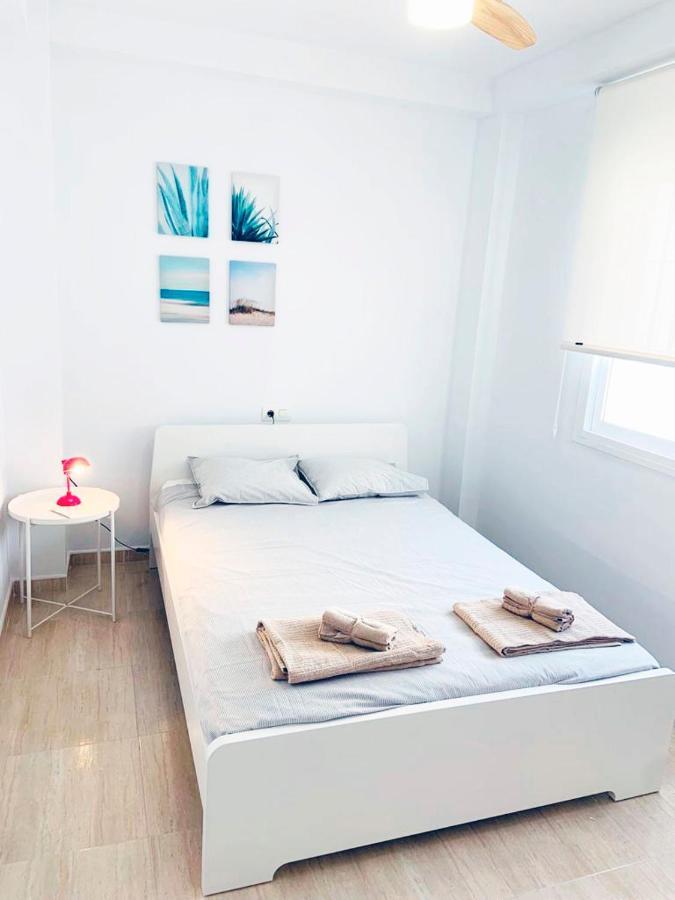 Апартаменты Atico Duplex Centro Фуэнхирола Экстерьер фото